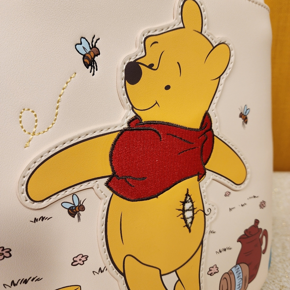 Loungefly Disney Winnie the Pooh Tear Snacks Hunny Pot Mini Backpack NEW - Picture 3 of 11